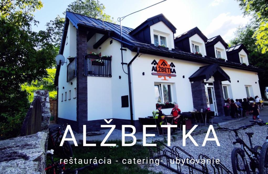 Hotel Pizzeria Alžbetka Strecno Esterno foto