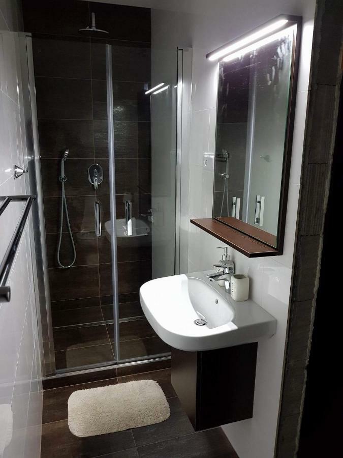 Hotel Pizzeria Alžbetka Strecno Esterno foto